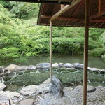 あさば - 2016年8月：野天風呂…時期によって紅葉や藤棚も楽しめるようです