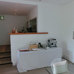 あさば - 2016年8月：サロンでは珈琲・紅茶・オレンジジュースなどが自由に飲めました