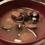 あさば - 2016年8月：朝食…しじみの味噌汁。入っている量の2倍のしじみで出汁をとって、さらにしじみを入れたとか