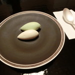 あさば - 2016年8月：夕食…デザートは3種類から選べました。相方が選んだ生姜と万願寺唐辛子のジェラート。