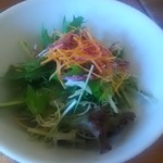 アモーラ ピッツァ - サラダ