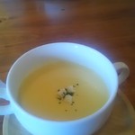 アモーラ ピッツァ - コーンスープ