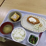 宮崎大学生協 食堂 - ささみチーズカツに副菜２つで505円