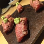 すし天 - ブリ 握り