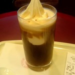 カフェ･ベローチェ  - コーヒーフロート：250円