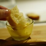 リストランテ サクラ - 自家製パンをかぼちゃの冷製ポタージュスープに。