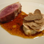 カセント - 隣はトリュフとマッシュルーム。下がとうもろこしです。