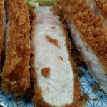とんかつ 鉄 - 厚切りです！