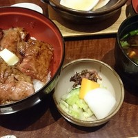 赤坂 津つ井 総本店 - 