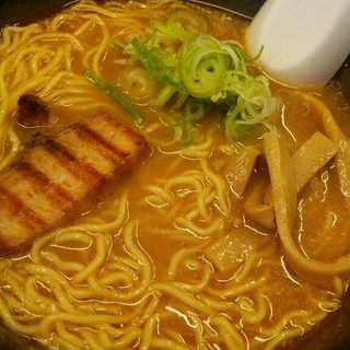 ラーメン かまじい_1