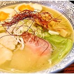 mendokorozenryuu - 鯛白湯+味玉 780+100円 濃厚な鯛スープ、実にいい感じです。
