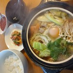 Matsusaka stew udon (autumn/winter only)