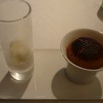 カセント - フォンダンショコラとバニラアイス