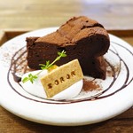 SOROR - 濃厚ガトーショコラ