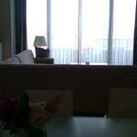 ホテル ラ・スイート神戸ハーバーランド - 2012.10.15
      正午：最上階
      ラ・レーヌ・スィート