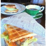 cafe サザン - 2016/9再訪
牡蠣サンドでモーニング
