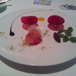 タテル ヨシノ ビズ  - 