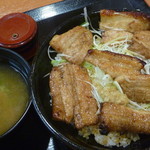 Toukyouchikarameshi - 厚切り豚丼（並）税込６５０円