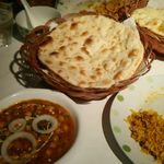 ザイカ・カレーハウス - チャナマサラとロティ