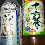 セブンイレブン - 世界のキッチンソルティーライチ 129円
アサヒ 十六茶 129円