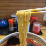 Kuishimbou - 激辛ラーメン（麺固め）リフトアップ