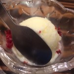 ＷＩＮＥ×鉄板料理 ば～る - 季節の口直しシャーベット【料理】