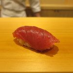 鮨 あらい - 鮪の背びれ近く（大間）