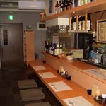 かなやま - 店内小上がり掘りごたつ