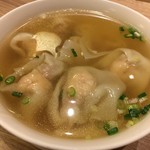 鼎泰豊 - 海老入り肉ワンタン