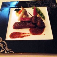 トップ オブ ヨコハマ 鉄板焼＆ダイニング - 黒毛和牛ロース肉の網焼き