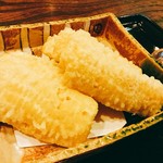 Tantan - トウモロコシの天ぷら