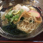 そば処　すぎ - 冷しラーメン 800円 ^_^