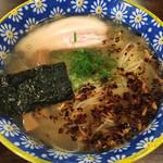 自家製麺 カミカゼ - 塩焦がしネギラーメン（800円）