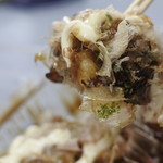 たこ焼き 六兵衛 - 1個はこんな感じ