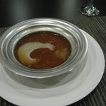 龍遊里 - 鱶鰭姿煮入りスープ