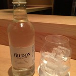 串揚げ 依知川 - ヒルドン（炭酸水）