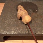 串揚げ 依知川 - 牛ロースとエリンギ