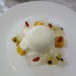 リール ギンザ - パッションフルーツのパンナコッタ　1300円