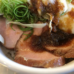 FLAT HAND フジ家 - ローストポーク丼