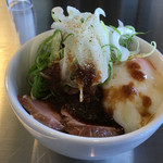 FLAT HAND フジ家 - ローストポーク丼