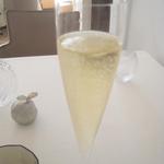 エスキス - ドゥ・スーザ　ブラン・ド・ブラン・ブリュット・レゼルヴ