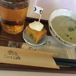 空cafe - ランチプレートのデザートとスープ