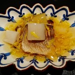 祇園 にしかわ - カマスと白ズイキ菊花あんかけ！！カマスときんかん、やき芋の菊花あんかけ～！！菊模様のお皿に盛りつけられて登場～♪(^o^)丿