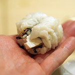 初音鮨 - 岩手の松茸と鱧の握り