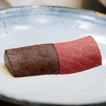 初音鮨 - 鮪中トロと漬け