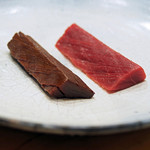 初音鮨 - 鮪の赤身と漬け