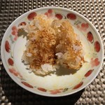 座屋 - 最後におこげの部分を。