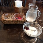 デザートは、ヨーグルト。