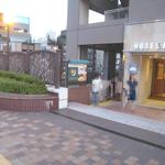 チャミヤラキッチン - 田端から～チェックポイント1／7　北口から出たら陸橋を渡り、右脇の階段を下ります。