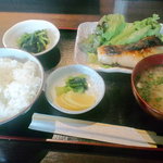 旬作 - 焼き魚定食